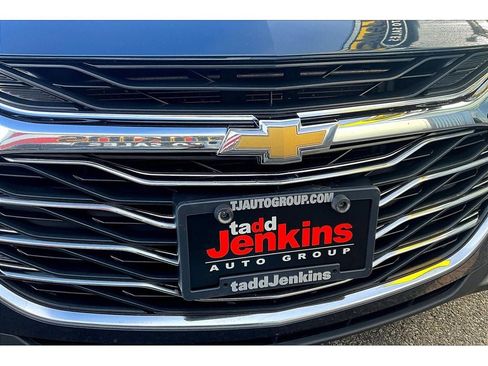 Used 2022 Chevrolet Malibu LT image 30