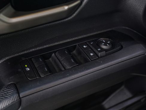 Used 2024 Toyota Tacoma TRD Sport image 24