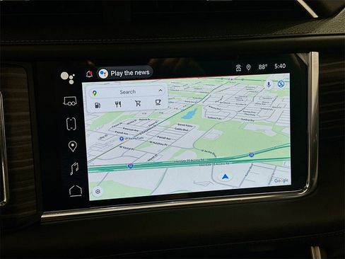 Used 2024 GMC Yukon Denali image 13