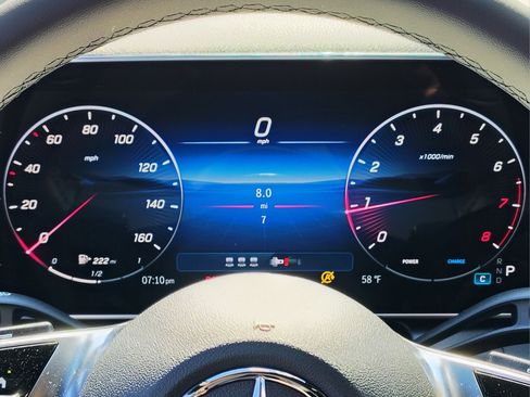 Certified 2026 Mercedes-Benz GLC 300 image 28