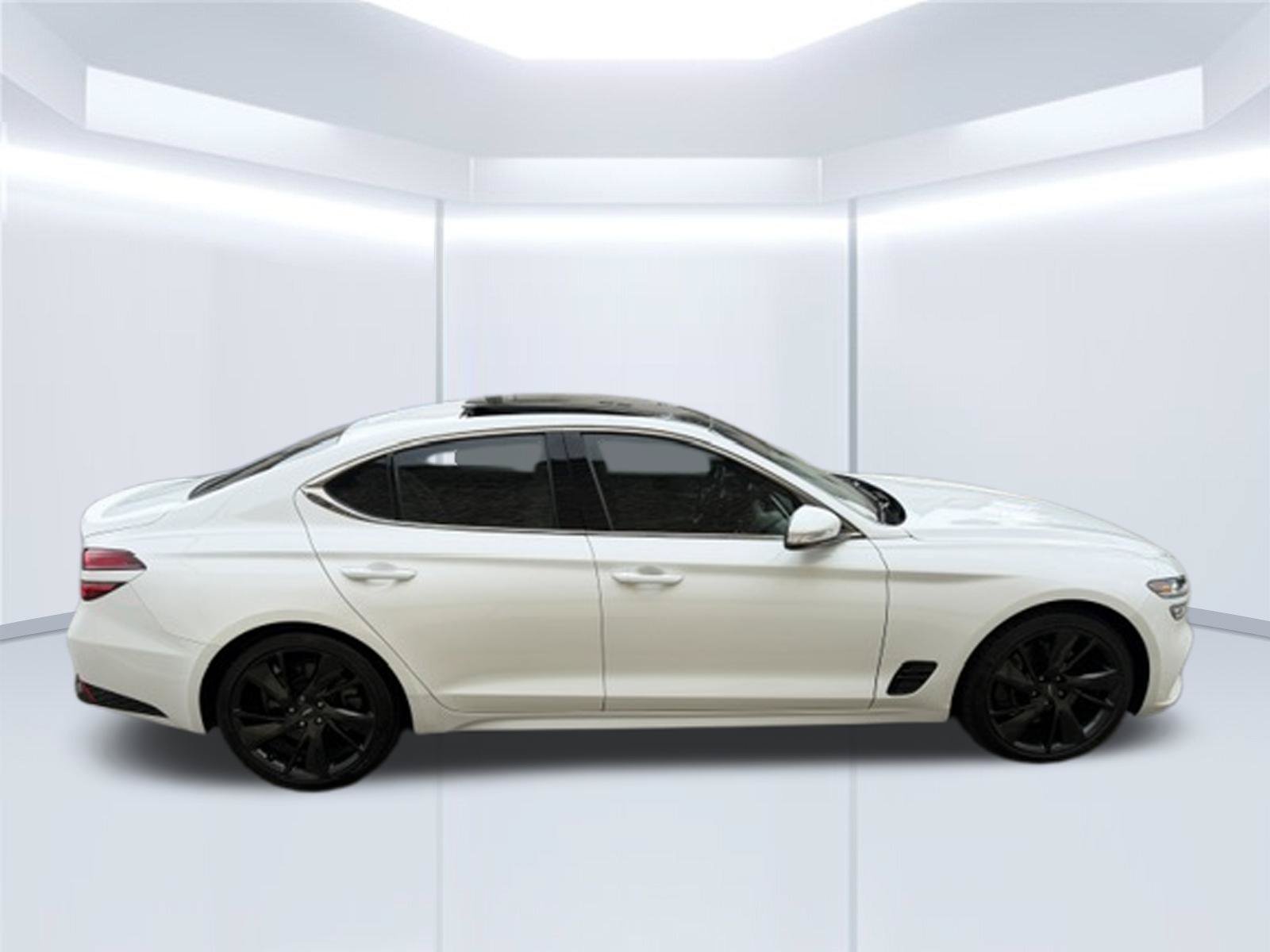 Used 2022 Genesis G70 3.3T w/ Sport Advanced Package AWD/4WD image 4