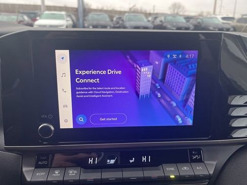 Used 2025 Toyota Camry LE image 10