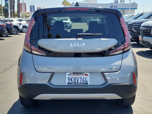 Used 2024 Kia Soul EX FWD image 25