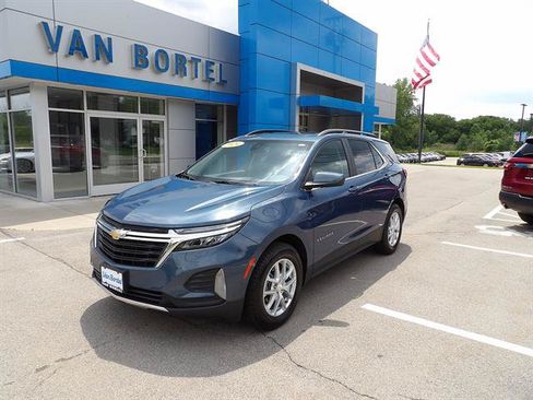 Used 2024 Chevrolet Equinox LT FWD image 1