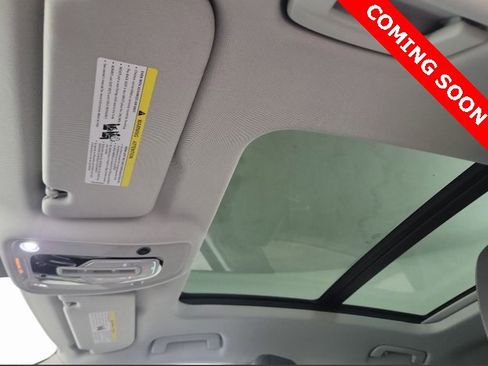 Used 2021 Audi e-tron Premium Plus w/ Premium Plus Package image 9