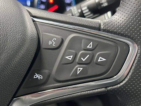 Used 2024 Chevrolet Equinox LS w/ LS Convenience Package image 23