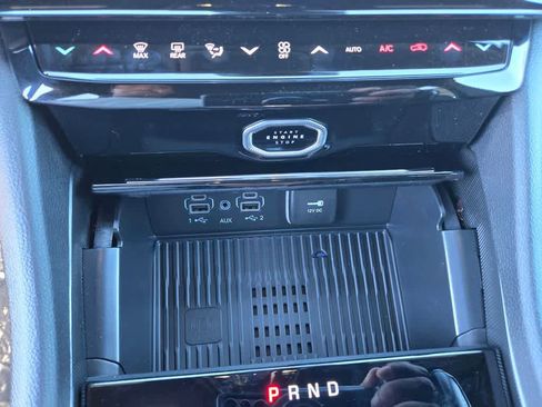 New 2026 Jeep Grand Cherokee Altitude image 15