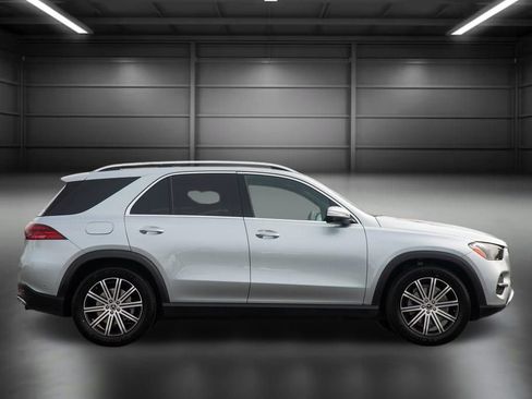 Used 2025 Mercedes-Benz GLE 350 4MATIC image 10
