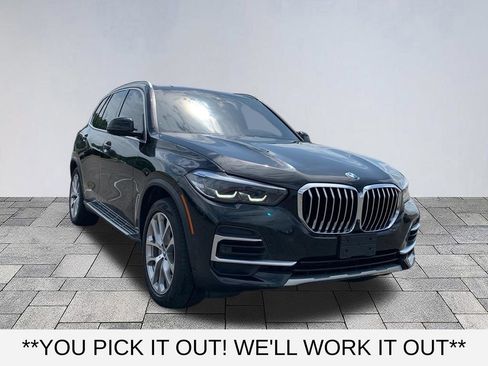 Used 2023 BMW X5 xDrive40i AWD/4WD image 1
