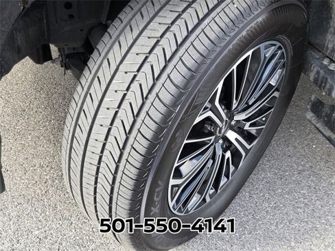 Used 2025 Nissan Armada Platinum image 23