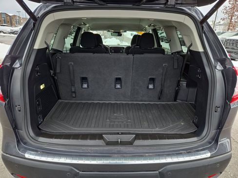 Certified 2025 Subaru Ascent Premium w/ Premium Package image 28