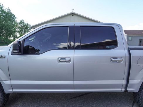 Used 2018 Ford F150 XLT w/ Equipment Group 302A Luxury AWD/4WD image 33