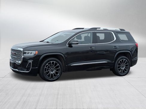 Used 2023 GMC Acadia Denali w/ Black Diamond Edition image 4