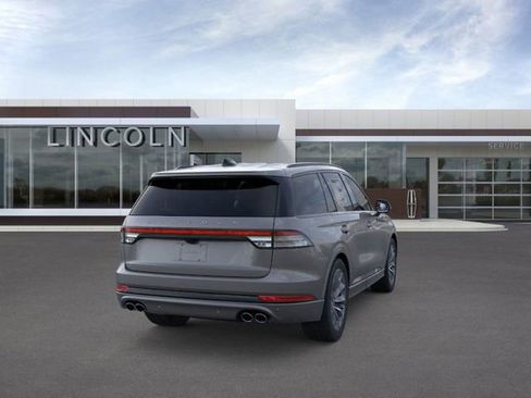 New 2025 Lincoln Aviator Premiere w/ Jet Appearance Package image 8