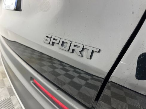 Certified 2024 Honda HR-V Sport image 16