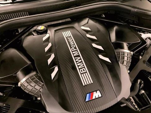 Used 2022 BMW X5 M w/ Competition Package 2 AWD/4WD image 30