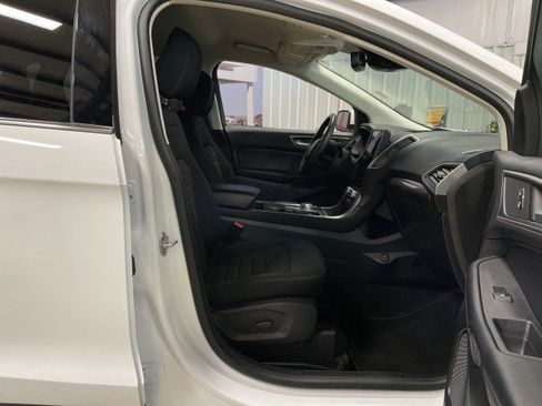 Used 2024 Ford Edge SEL image 32