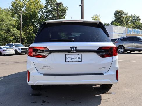 New 2026 Honda Odyssey Elite image 5