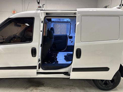 Used 2022 RAM ProMaster City Tradesman image 18