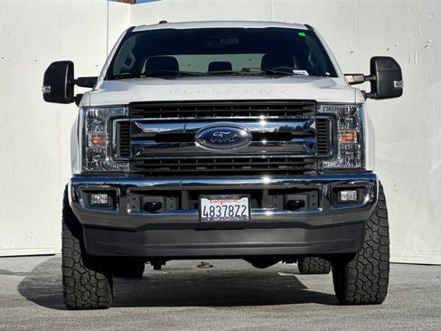Used 2019 Ford F250 XLT w/ XLT Value Package image 9