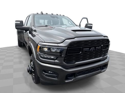 Used 2024 RAM 3500 Limited w/ Night Edition AWD/4WD image 1