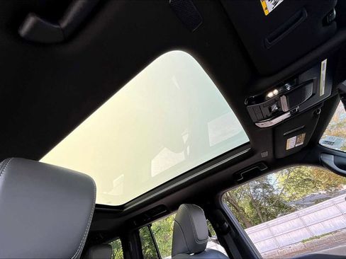 Certified 2024 Lexus GX 550 Luxury+ image 13