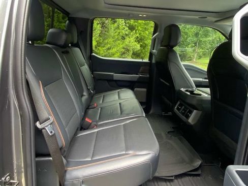 Used 2025 Ford F250 Lariat w/ Lariat Ultimate Package AWD/4WD image 34