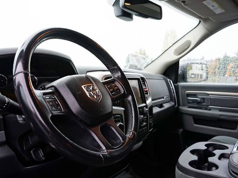Used 2018 RAM 1500 Big Horn AWD/4WD image 18