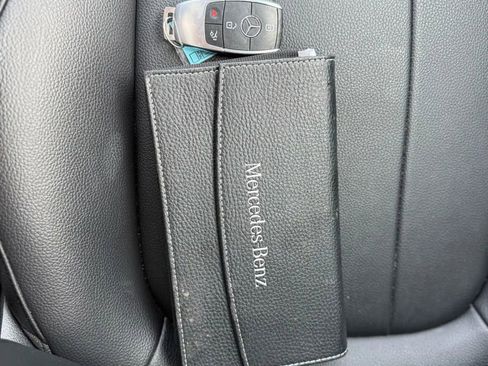 Used 2021 Mercedes-Benz CLA 250 4MATIC image 28