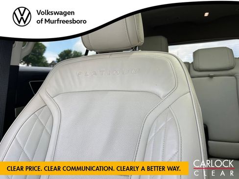 Used 2018 Ford Explorer Platinum AWD/4WD image 25