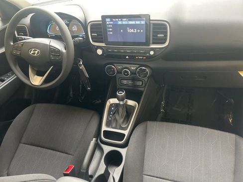 New 2026 Hyundai Venue SE image 35
