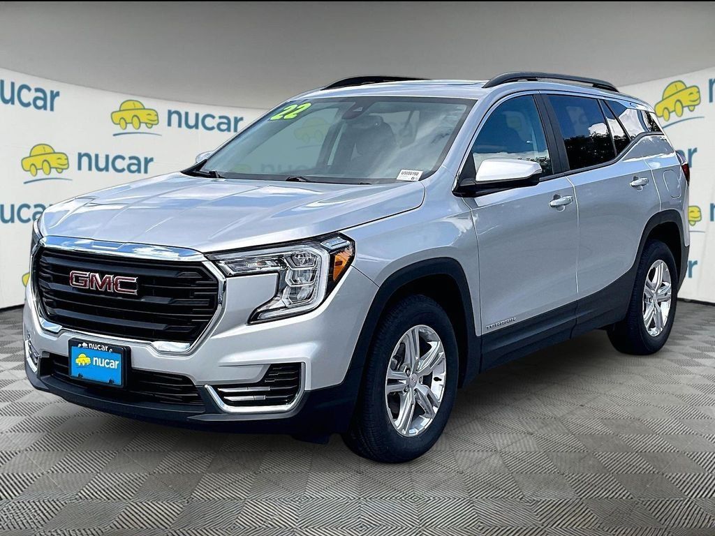 Used 2022 GMC Terrain SLE w/ Driver Convenience Package AWD/4WD image 3