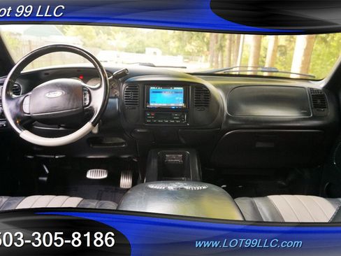 Used 2003 Ford F150 Harley-Davidson image 2