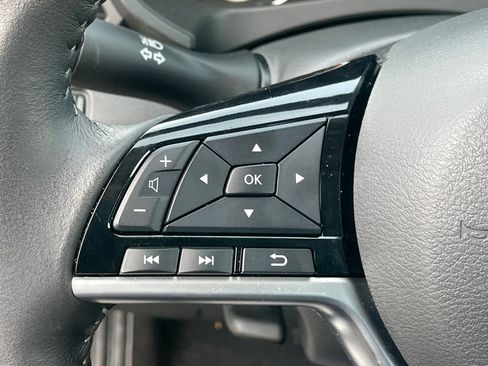 Certified 2023 Nissan Altima 2.5 SV w/ SV Premium Package AWD/4WD image 16