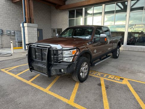 Used 2012 Ford F350 Lariat w/ Chrome Pkg image 1