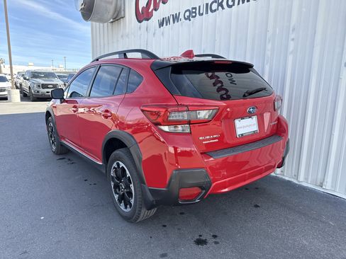 Used 2021 Subaru Crosstrek 2.0i Premium image 11