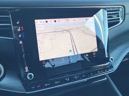 Certified 2024 Jeep Wagoneer L Series II w/ Flexible Seating Group image 9