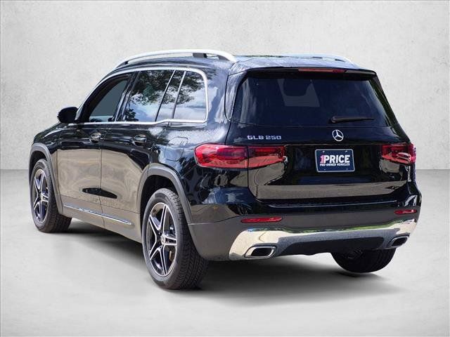 Used 2026 Mercedes-Benz GLB 250 image 6