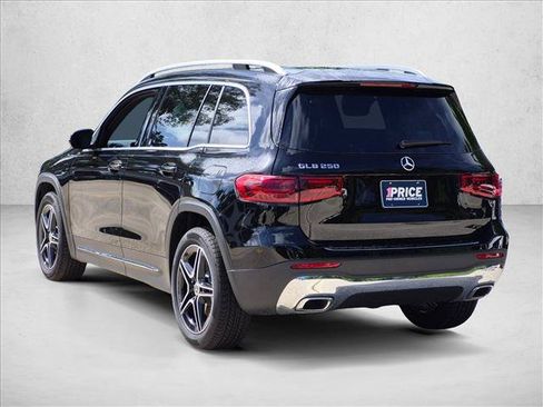 Used 2026 Mercedes-Benz GLB 250 image 6