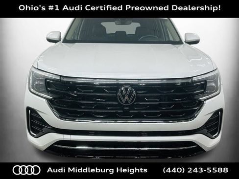 Used 2026 Volkswagen Atlas SEL Premium R-Line AWD/4WD image 2