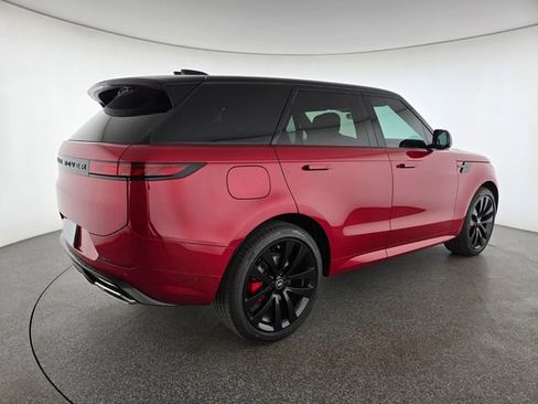 New 2025 Land Rover Range Rover Sport Dynamic SE image 2