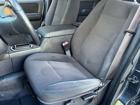 Used 2010 Ford Explorer Sport Trac XLT image 19