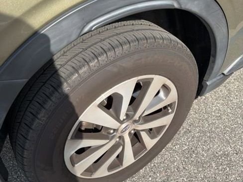 Used 2020 Subaru Outback Premium image 18