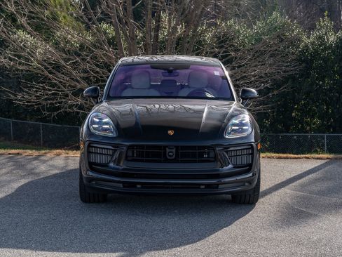 Certified 2026 Porsche Macan S image 10