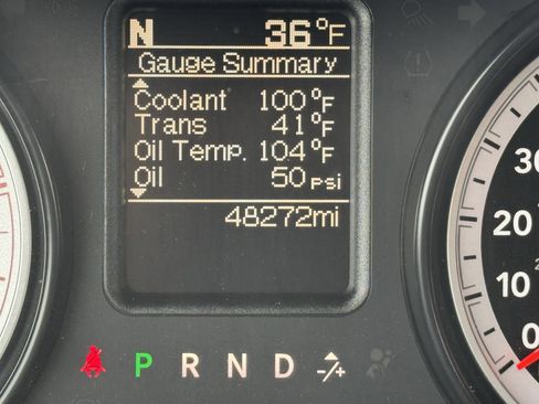 Used 2015 RAM 2500 Tradesman w/ Chrome Appearance Group image 8