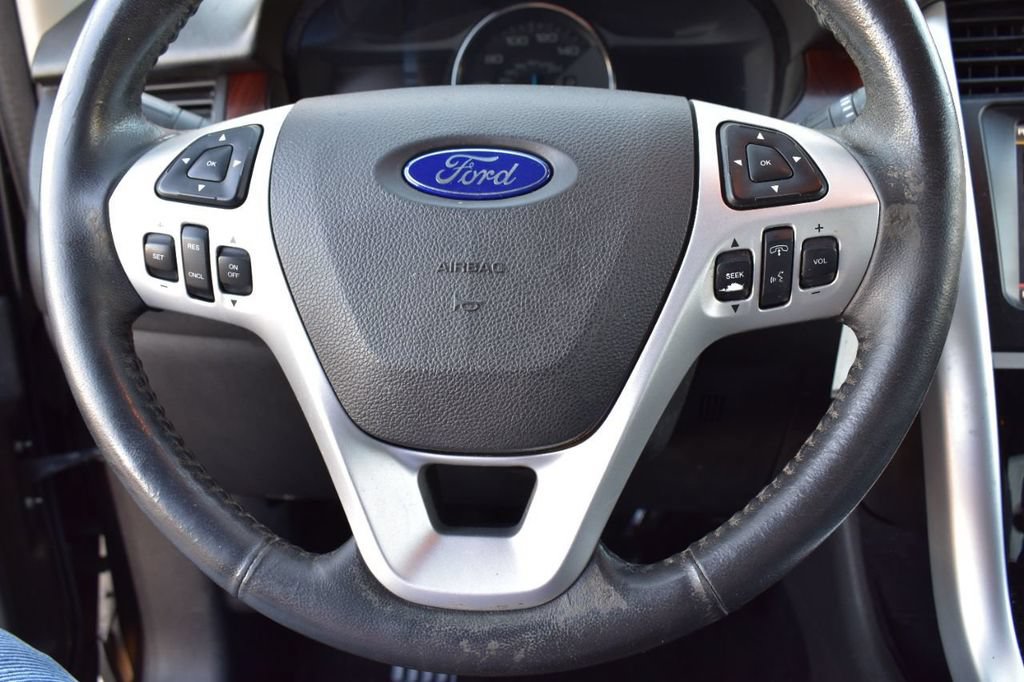 Used 2011 Ford Edge Limited AWD/4WD image 24