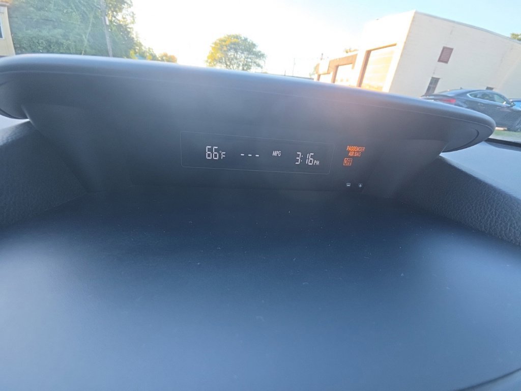 Used 2016 Subaru Impreza 2.0i Sport Premium AWD/4WD image 19