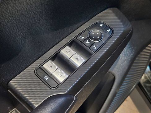 Used 2023 Mitsubishi Outlander SE FWD image 12