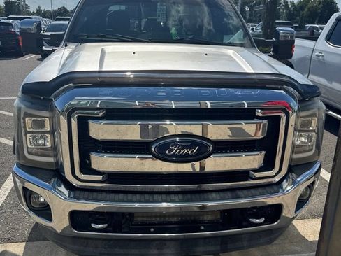 Used 2016 Ford F350 Lariat AWD/4WD image 2