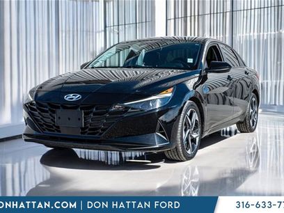 Used 2023 Hyundai Elantra SEL w/ Convenience Package